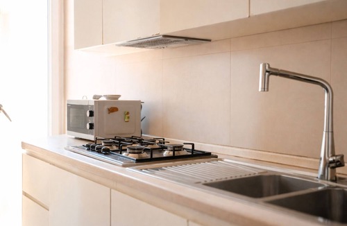 Arenella Apartment | Family & Friends: 3 bedrooms, 2 bathrooms, 10 m from the subway Vomero - Fast Wi-Fi