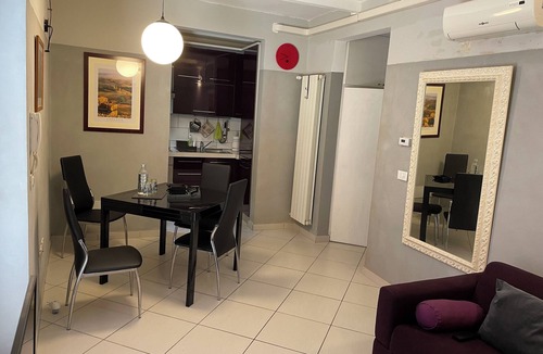 San Jacopino Apartment | Flat 52 in San Jacopino Entire apartment, 3 guests, 10 minutes from SMN/Duomo