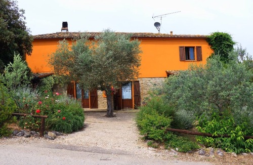Montefino Apartment | Fonte Pecorale "il Nido" "Oasis of rest and relaxation" and heated pool