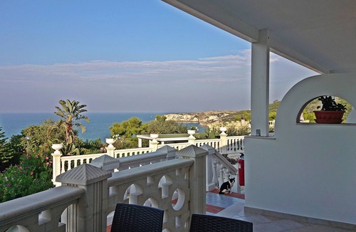 Peschici House | GARGANO MARE is waiting for you during the upcoming long weekends and vacations