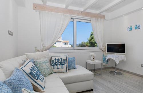 Porto Rotondo Apartment | Giglio apartment vista mare wifi e parcheggio privato