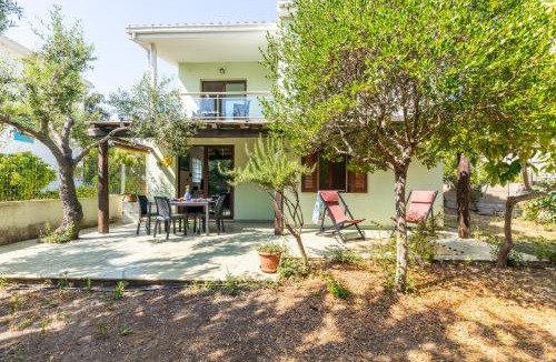 Santa Maria Navarrese Villa | Giuseppe's House