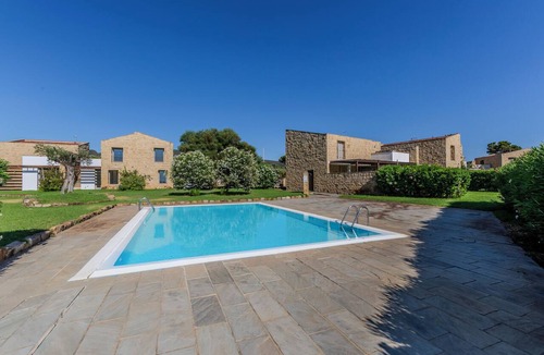 Masainas Villa | Golden Stone Villa: Pool & Relax
