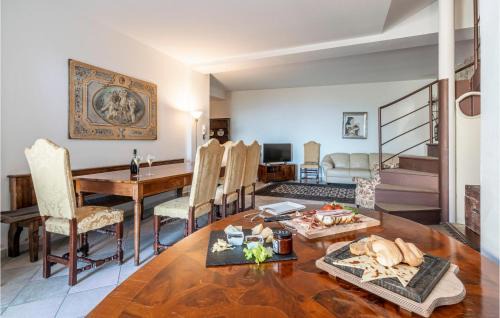 Verucchio Apartment | Gorgeous Apartment In Verucchio With Wifi