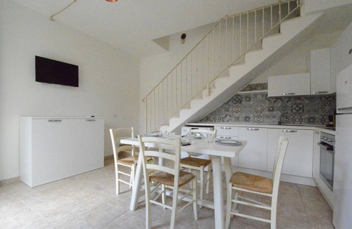 Ollolai House | Gorgeous home in Ollolai with WiFi