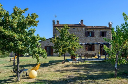 Rupoli House | Gorgeous home in Terre Roveresche