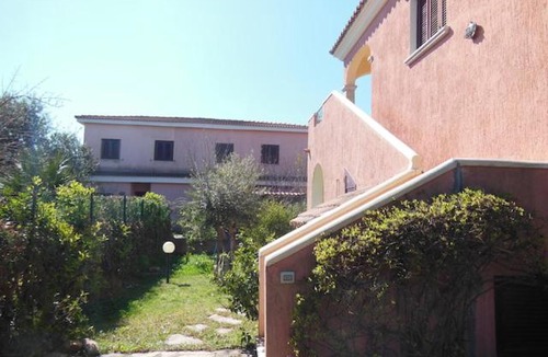 San Teodoro City Centre Apartment | Gramsci 3