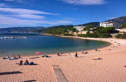 Cala Gonone Apartment | GROUND FLOOR APARTMENT WITH CALA GONONE VERANDA AT 30 MT FROM THE SEA