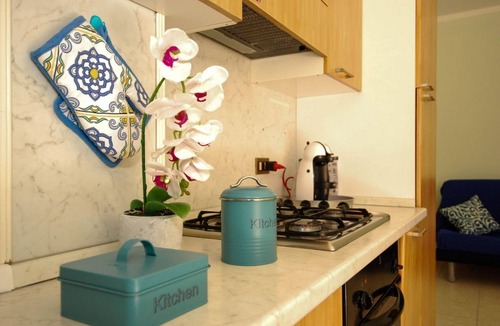 Case Nuove Apartment | GuestHost - Located in the Capodacqua district of Assisi, 5 km from Assisi, Casa Fiorelli is a quiet apartment surrounded by nature with a wonderful view that stretches from Assisi to Mount Subasio.Located in a strategic position, it allows to reach in f