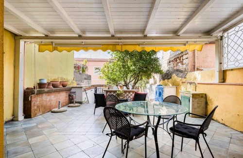 Sorso Apartment | Historic center with private Garden and 5 minutes drive to the sea. Total relaxation!