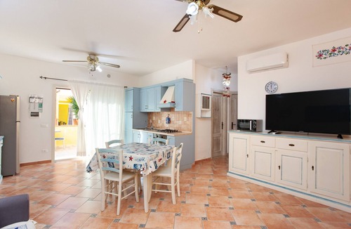 Orosei Apartment | Holiday Apartment Casa Gianfranca with Mountain View, Terrace & Wi-Fi