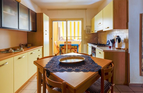 Bosa Marina Apartment | Holiday Apartment Casa Pierola with Balcony, A/C & Wi-Fi