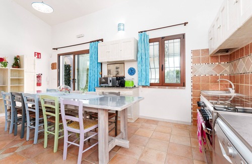 Onifai Apartment | Holiday Apartment with Spacious Outside Area; Parking Available