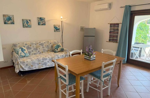 Punta De Su Turrione House | Holiday home with air conditioning