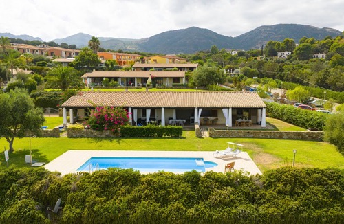 Tertenia Villa | Holiday Home 200m from the Sea with Pool, Wi-Fi, Air Conditioning & Exclusive Ferry Discount