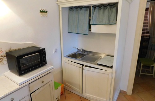Aglientu House | Holiday Home 'Appartamento Residence Mirice' with Shared Pool, Wi-Fi and Air Conditioning