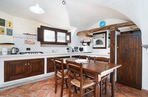 Dorgali House | Holiday Home 'Bados' with Mountain View, Pool & Air Conditioning