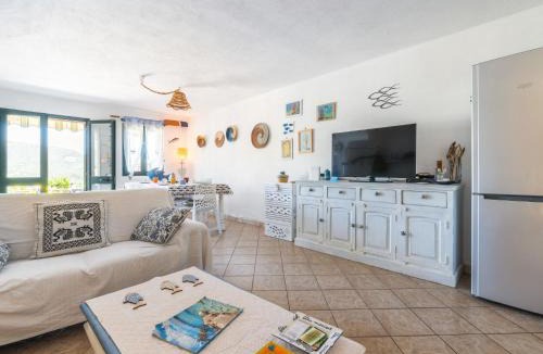 Solanas House | Holiday Home Bramasole by Interhome