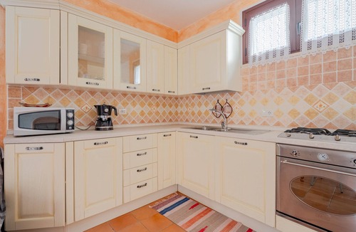 Bari Sardo House | Holiday Home 'Casa Spaziosa' with Air Conditioning