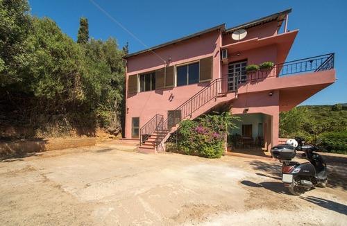 Iglesias Historic Centre House | Holiday Home 'Casa Teresa' with Mountain View, Balcony, and Air Conditioning