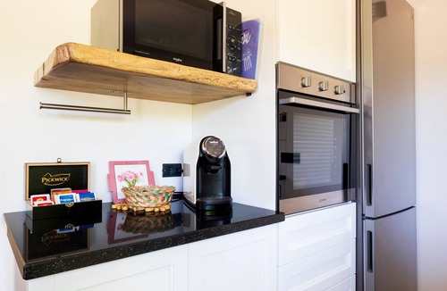 Tertenia House | Holiday Home 'Dammar' with Mountain View, Wi-Fi and Air Conditioning