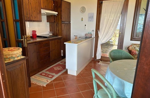 Luddui House | Holiday Home 'Germana' with Sea View, Wi-Fi and Air Conditioning