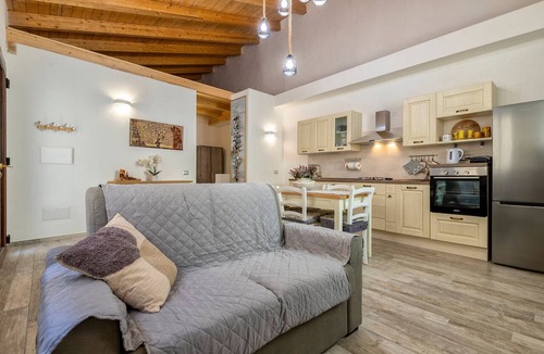 Chiaramonti House | Holiday Home "La Casa Di Nonna"