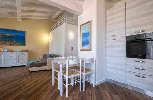 Valledoria House | Holiday Home 'La Chicca' with Sea View, Private Terrace and Private Garden