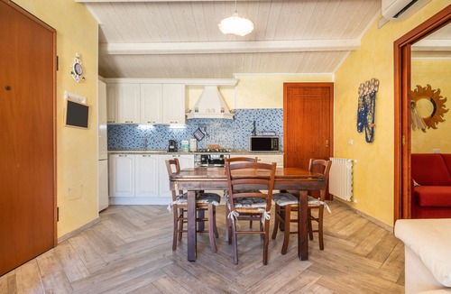 Villasimius House | Holiday Home 'Luxury Apartment Simius' with Sea View, Balconies and Wi-Fi