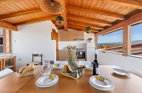 Tresnuraghes House | Holiday Home 'Meravigliosa Terrazza' with Sea View, Wi-Fi and Air Conditioning