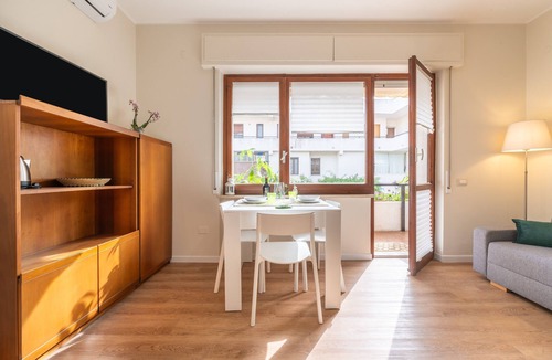 Province of Cagliari House | Holiday Home 'Sa Mariposa' with Balcony, Wi-Fi and Air Conditioning