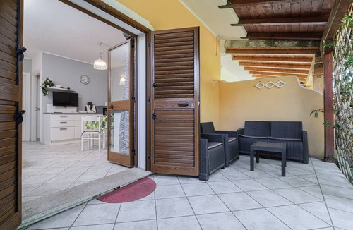 Agrustos House | Holiday Home 'Vespucci' with Private Terrace, Garden, and Air Conditioning