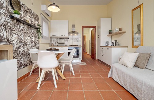 Tiriddo House | Holiday home "Villa Caterina" with Sea VIew, Shared Pool & Wi-Fi