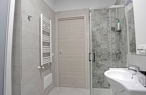 Castellammare di Stabia House | HOME LUKA - Castellammare Di Stabia , Napoli