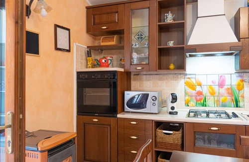 Buddittogliu Straulas Apartment | Home Lemon - Two Bedroom Apartment, Sleeps 4
