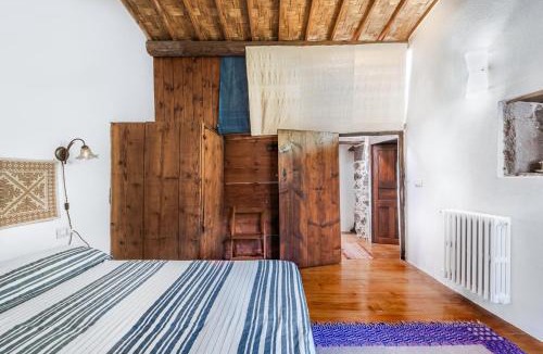 Seneghe Villa | Home Slow between Sea and Olive Trees, Terrace and Tranquility in the Village of Seneghe