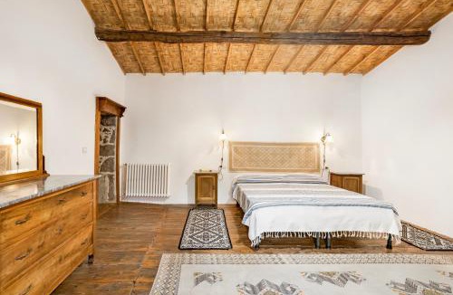 Seneghe Villa | Home Slow between Sea and Olive Trees, Terrace and Tranquility in the Village of Seneghe