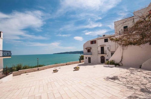 Vieste Apartment | Homerez - Apt. in Vieste