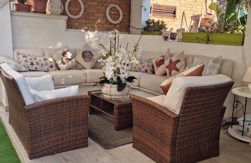 Calasetta Apartment | Homerez - Charming Apartment in Calasetta with Garden