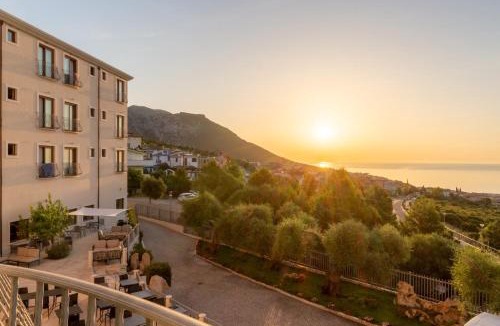 Cala Gonone Hotel | Hotel Brancamaria Gulf of Orosei Boat Tour