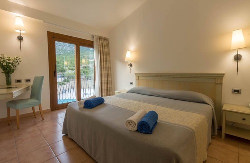 Cala Gonone Hotel | Hotel Brancamaria