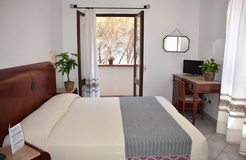 Torre di Bari Hotel | Hotel La Torre