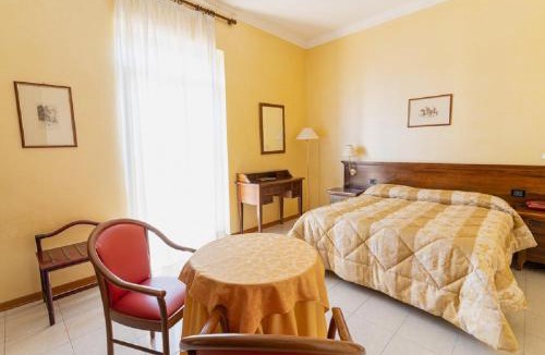 Oristano Historic Centre Hotel | Hotel Villa Delle Rose
