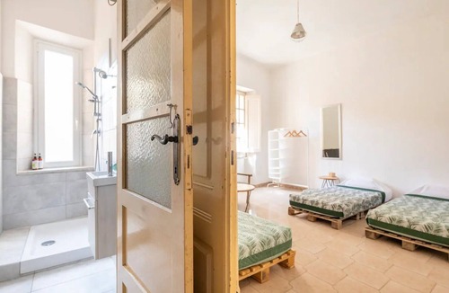 Dorgali Bed & Breakfast | House for 12 with 4 bedrooms and 3 bathrooms