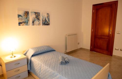 Lanusei Apartment | House Gennauara