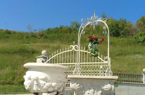 Orsogna Villa | House in the hills with swimming pool "Il Gelso"