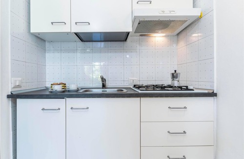 Porto San Paolo Apartment | I Fari 15 600m From The Beach, Porto San Paolo, Italy