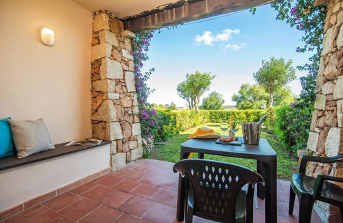Porto San Paolo Apartment | I Fari 15 600m From The Beach, Porto San Paolo, Italy