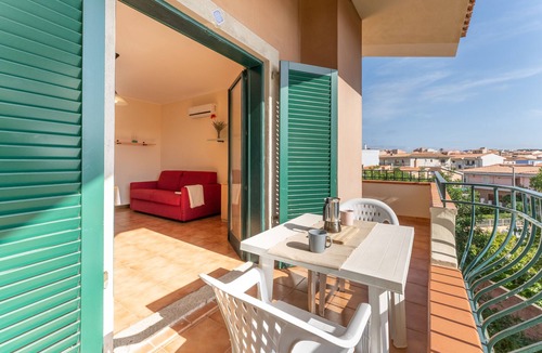 Santa Teresa di Gallura Apartment | I Mirti Bianchi Bilo 4 With Shared Pool, Santa Teresa Gallura, Italy