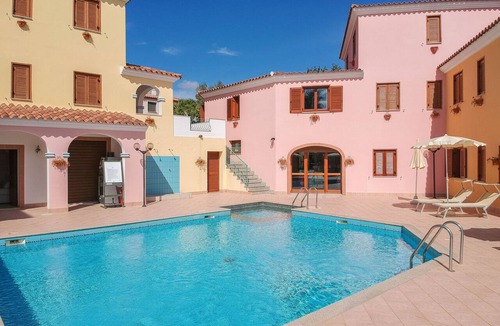 Sos Alinos Apartment | Idyllic Residence Cala Viola T6 2 Bedroom Apartment sleeps 6 persons